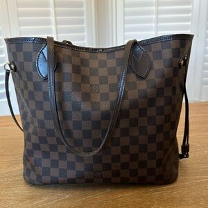 Louis Vuitton Neverfull MM Damier